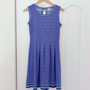 Flowy Sleeveless Max Studio Dress